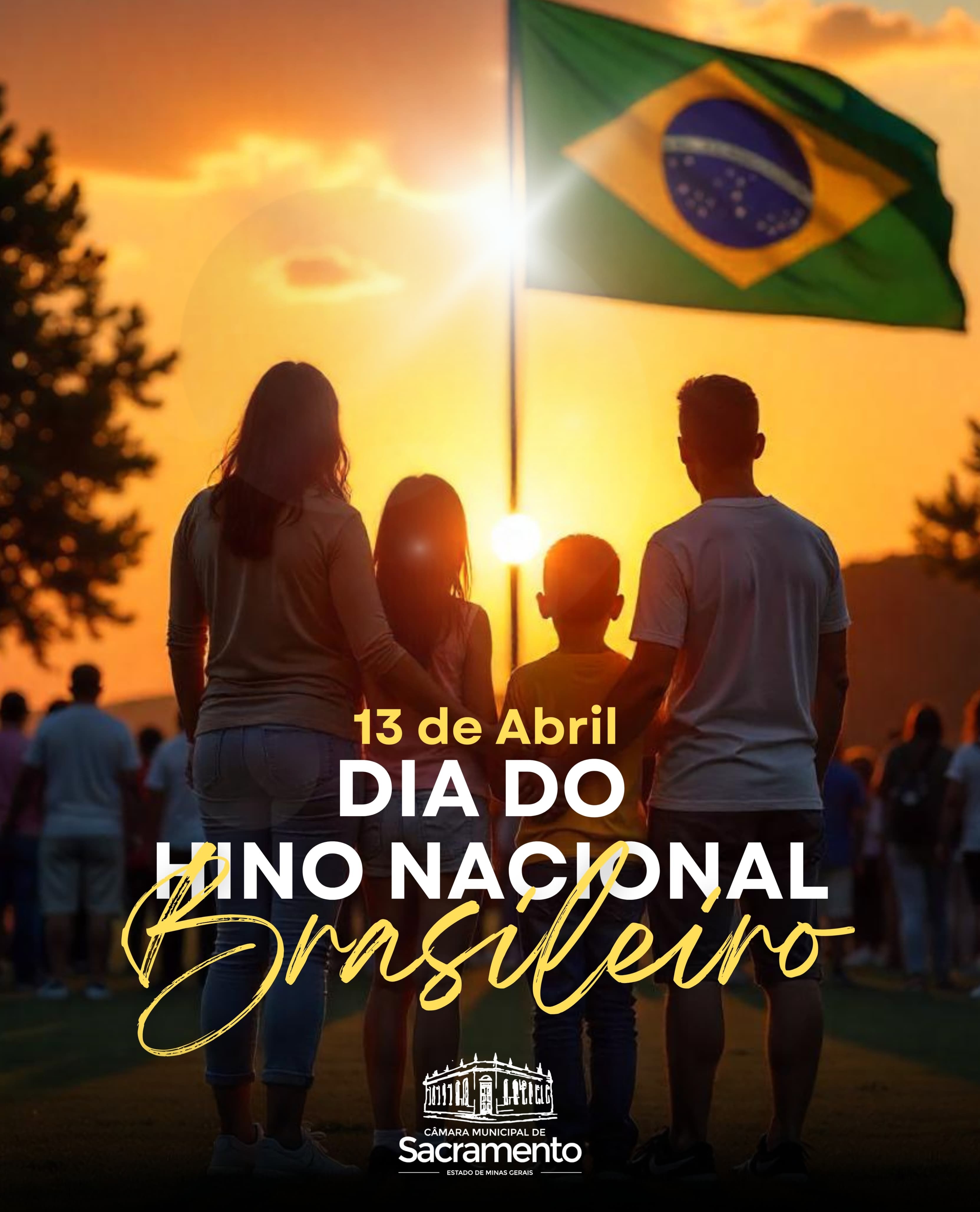 Família de quatro pessoas observa a bandeira do Brasil sob o pôr-do-sol