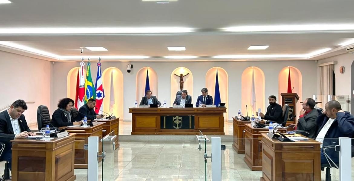 Sem matérias aptas para a Ordem do Dia, a sessão seguiu para o Grande Expediente