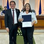 Nara Ronita foi a homenageada pelo vereador Dr. Reginaldo em menção ao Dia do Servidor