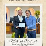 Leandro Desemboque e seu homenageado Marcos Vinícios Bizinoto Prado 